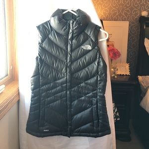 The North Face Vest - NEVER WORN